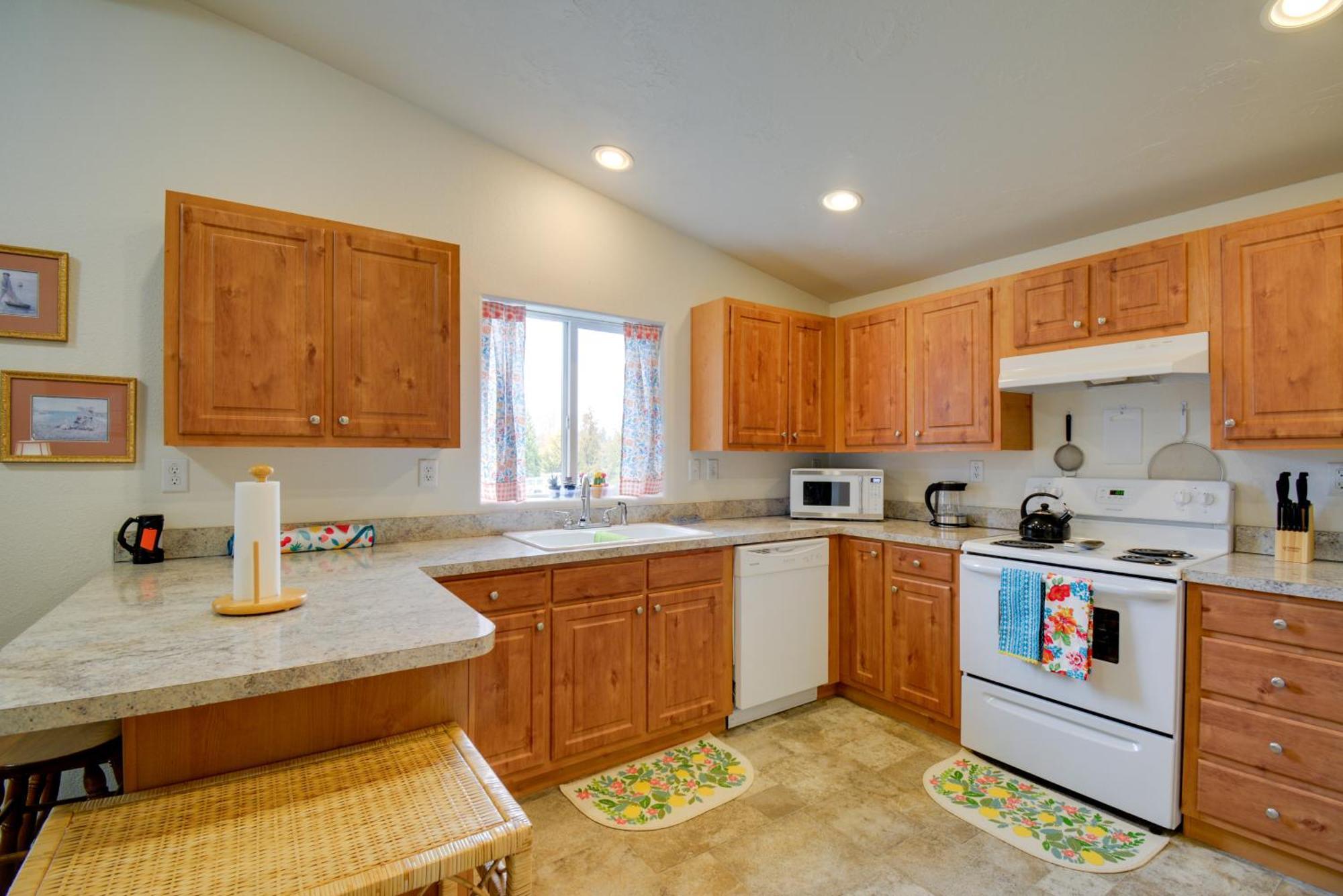 Port Angeles Vacation Rental Near Beaches Exterior photo